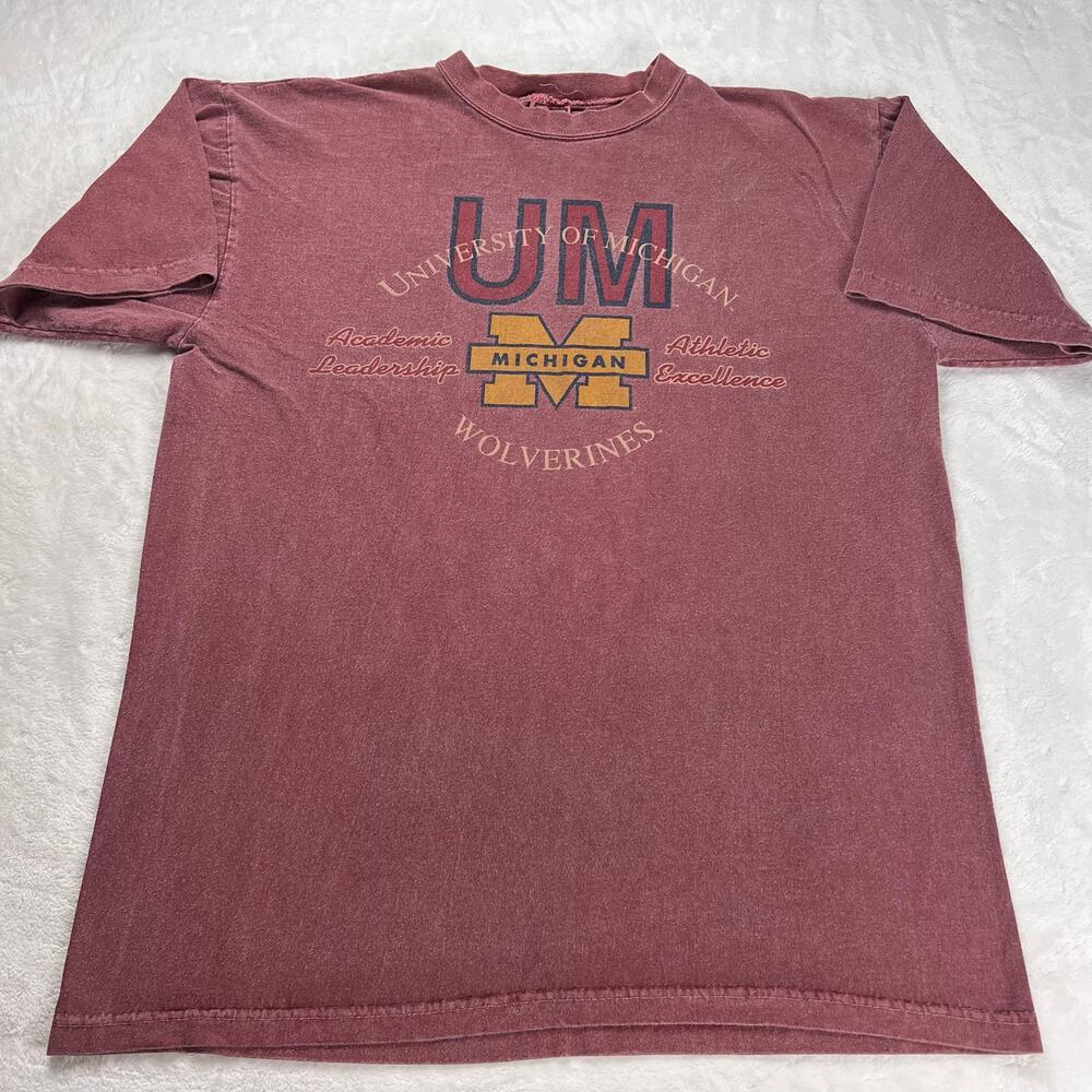 Savvy Vintage University of Michigan Maroon T-Shirt Size Large Y2K Wolverines